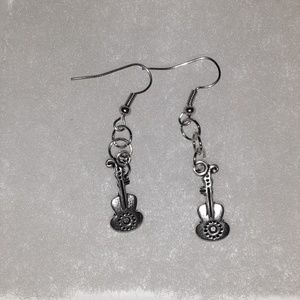 Guitar earrings